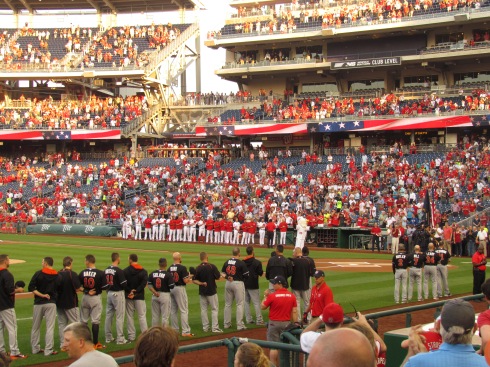 Marlins and Nationals post National Anthem